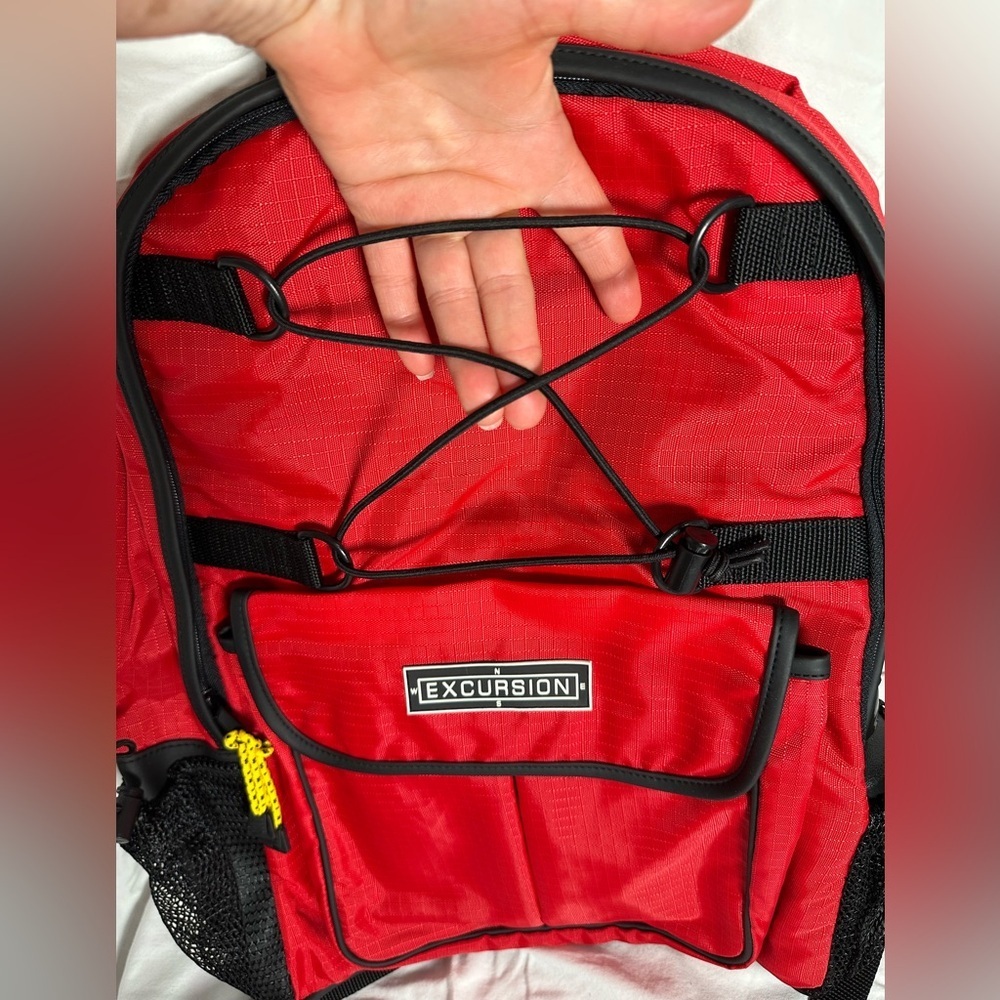 EXCURSION LOGO PATCH Red Backpack With Black Medic Grab Bag Travel Bag Carry on - Picture 4 of 15